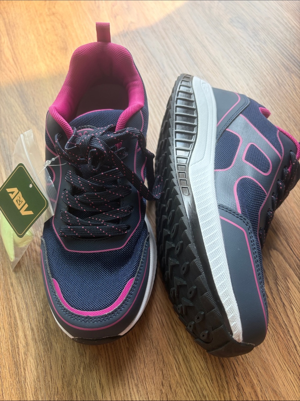 NWT AOV Women’s Athletic Sneakers in Navy with Pink Trim - Walking Shoes